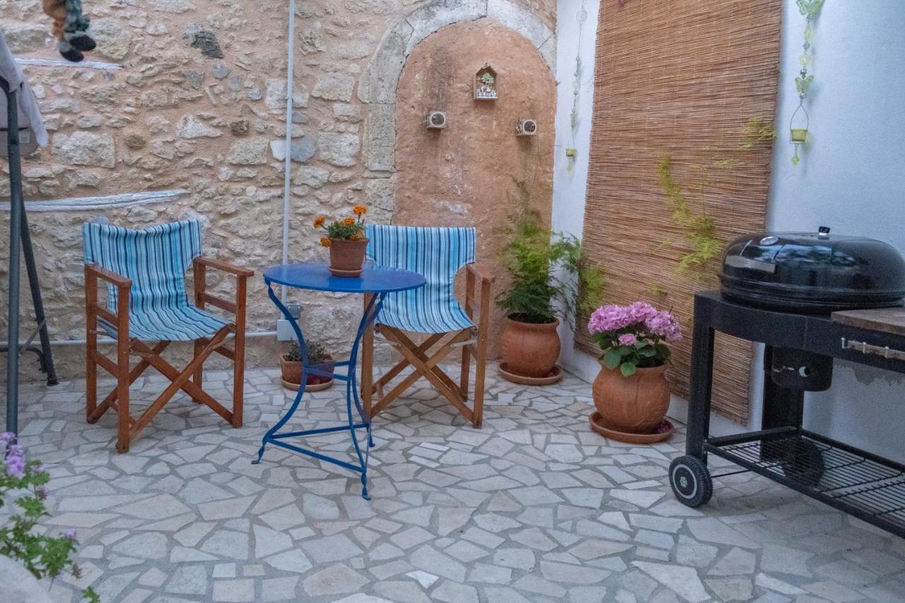 The Venetian Walls 'Central House With Private Courtyard - Charmy & Cheap' Ηράκλειο Κρήτης Εξωτερικό φωτογραφία